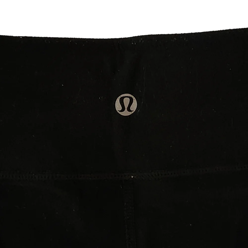 Lululemon Reversible Flare Leggings - Black & White - Picture 11 of 11